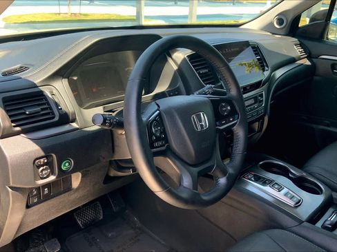 Used 2021 Honda Pilot Special Edition image 17