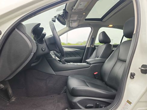 Used 2023 INFINITI Q50 Luxe w/ Cargo Package AWD/4WD image 13