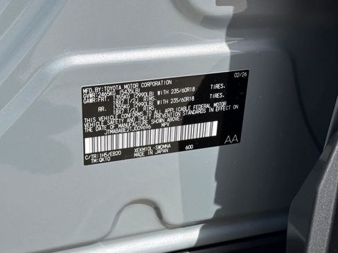 New 2026 Subaru Uncharted Premium FWD image 32