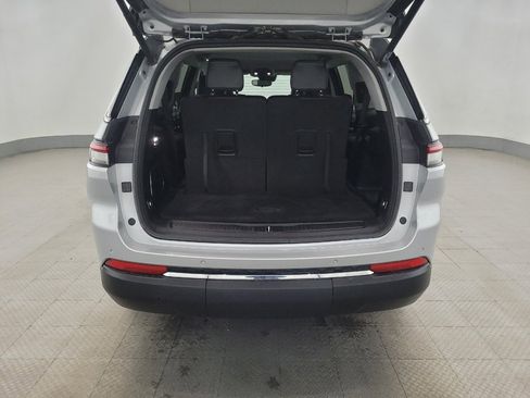 Used 2021 Jeep Grand Cherokee L Limited image 29