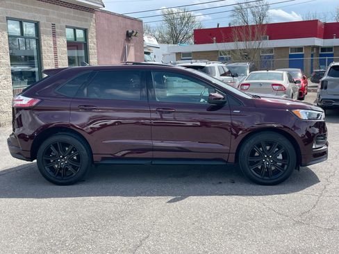 Used 2024 Ford Edge ST-Line image 4