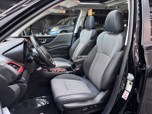 Used 2019 Subaru Forester Sport AWD/4WD image 9