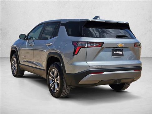 New 2027 Chevrolet Equinox LT FWD image 9