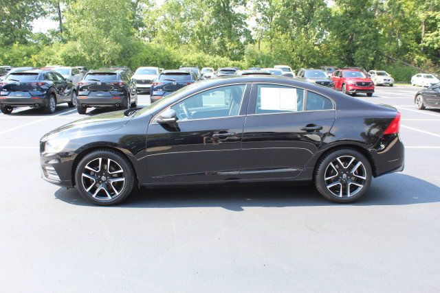 Used 2017 Volvo S60 T5 Dynamic FWD image 7