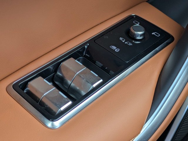 New 2026 Jaguar F-PACE R-Dynamic S AWD/4WD image 25