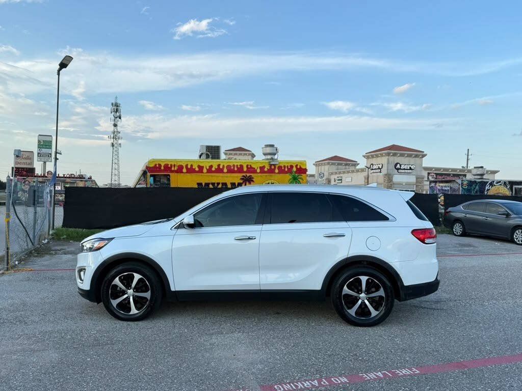 Used 2016 Kia Sorento EX w/ EX Premium Package FWD image 22