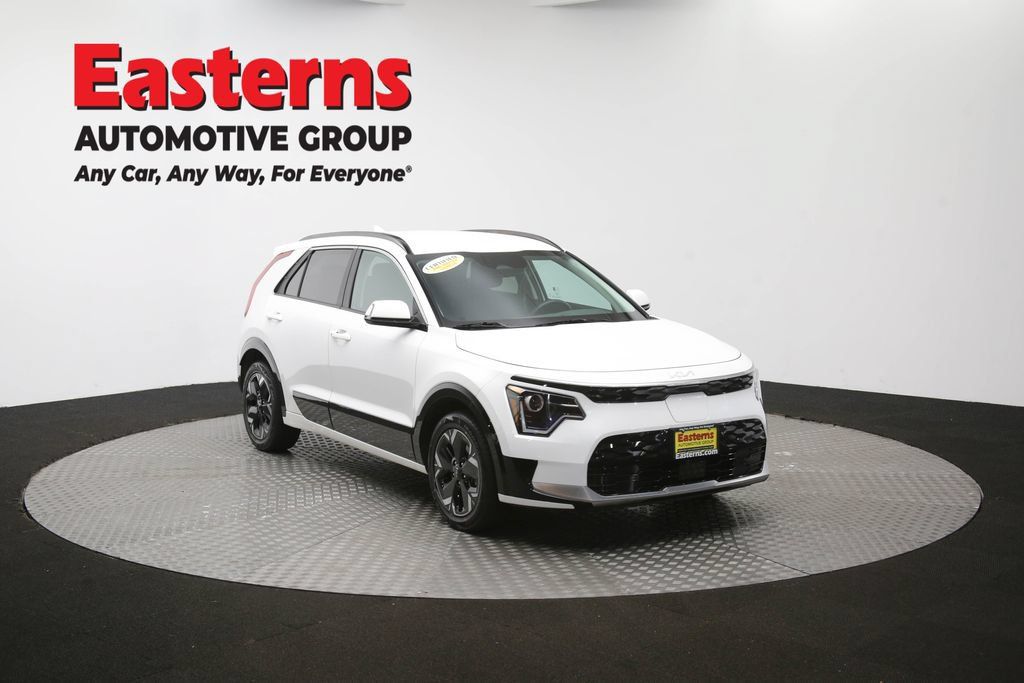 Used 2024 Kia Niro Wind w/ Wind Preserve Package FWD image 48