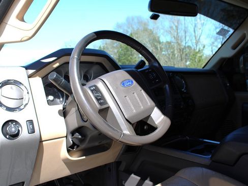 Used 2012 Ford F450 Lariat w/ Lariat Ultimate Pkg image 21