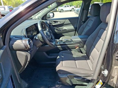 Used 2025 Chevrolet Equinox LT FWD image 9