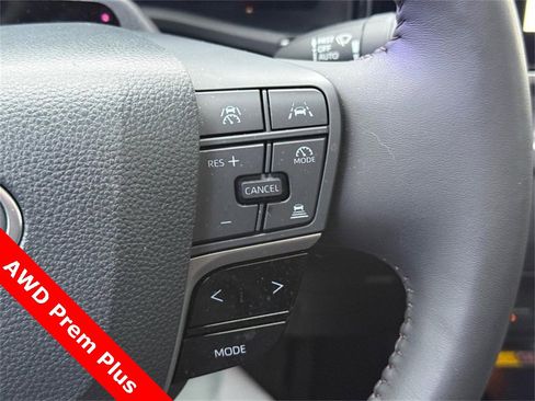 Used 2025 Toyota Camry XLE w/ Premium Plus Package image 21