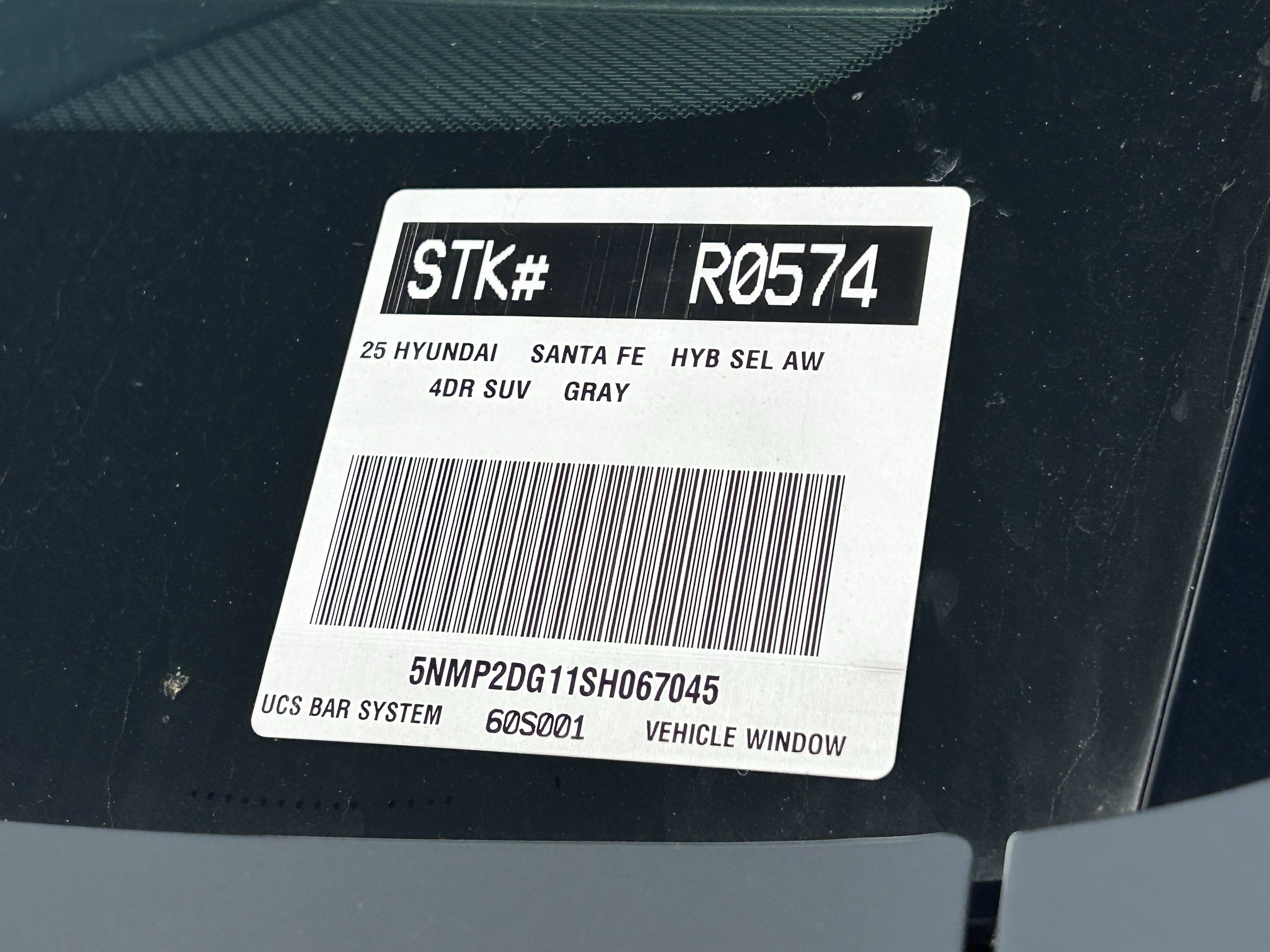 Used 2025 Hyundai Santa Fe SEL AWD/4WD image 10