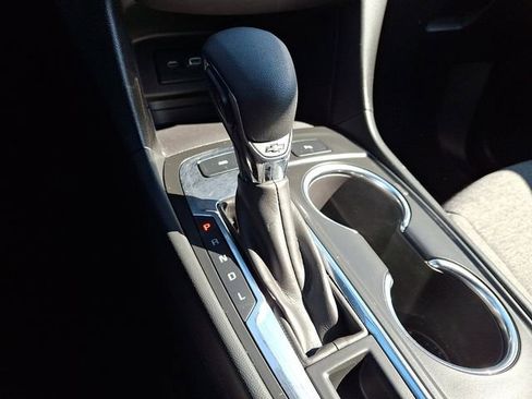 Certified 2024 Chevrolet Equinox LT image 14