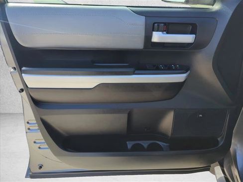Used 2021 Toyota Tundra Limited w/ Limited Premium Package image 10