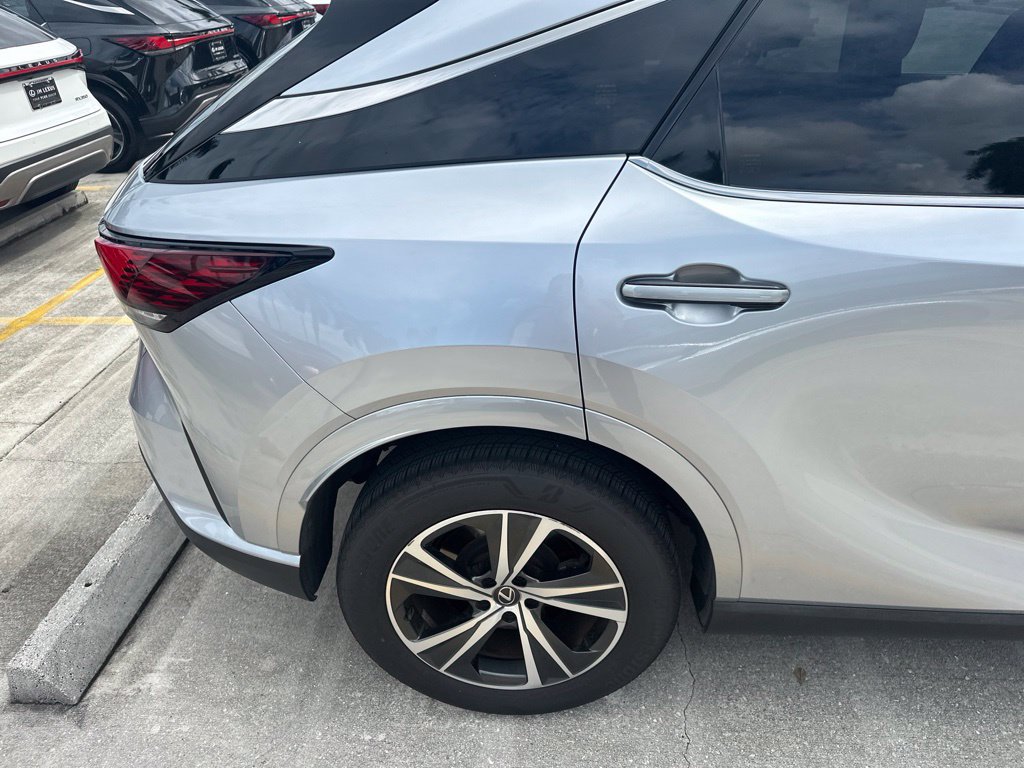 Used 2023 Lexus RX 350 Premium w/ Cold Area Package FWD image 7
