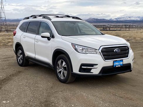 Used 2021 Subaru Ascent Premium w/ Convenience Package image 11