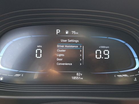 Certified 2024 Hyundai Venue SEL FWD image 20