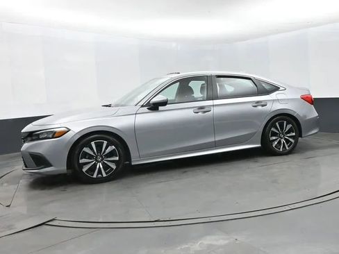 Used 2022 Honda Civic EX image 5