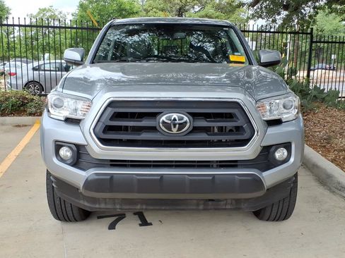 Used 2023 Toyota Tacoma SR5 RWD image 2