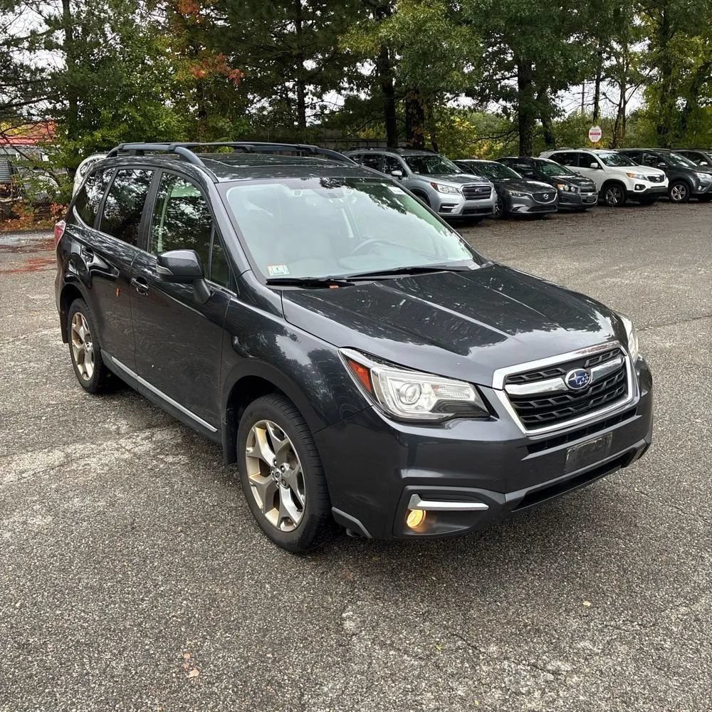 Used 2018 Subaru Forester 2.5i Touring AWD/4WD image 12