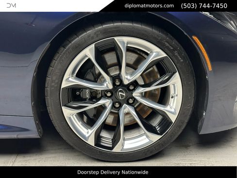 Used 2018 Lexus LC 500 Coupe image 39