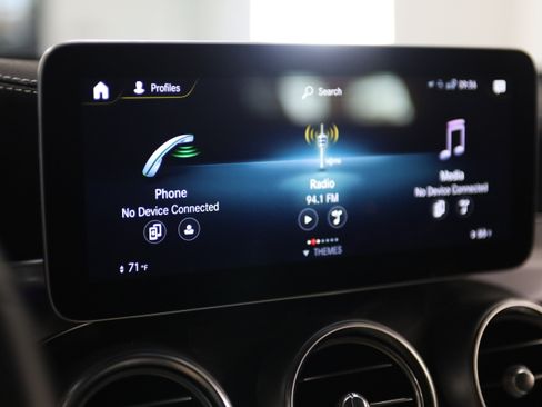 Used 2023 Mercedes-Benz GLC 300 4MATIC Coupe image 24