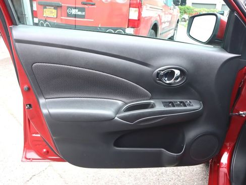 Used 2019 Nissan Versa SV FWD image 13