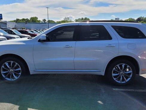 Used 2021 Dodge Durango SXT AWD/4WD image 3