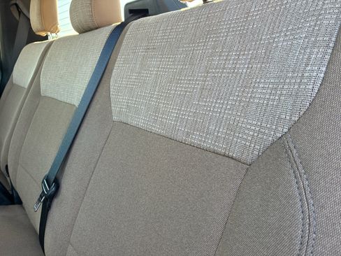 Used 2022 Ford F150 XLT image 30