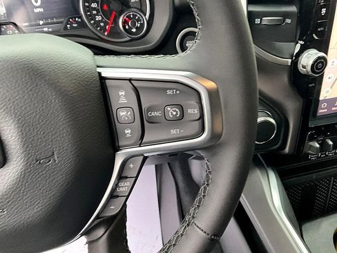 New 2026 RAM 1500 4x4 Crew Cab image 30