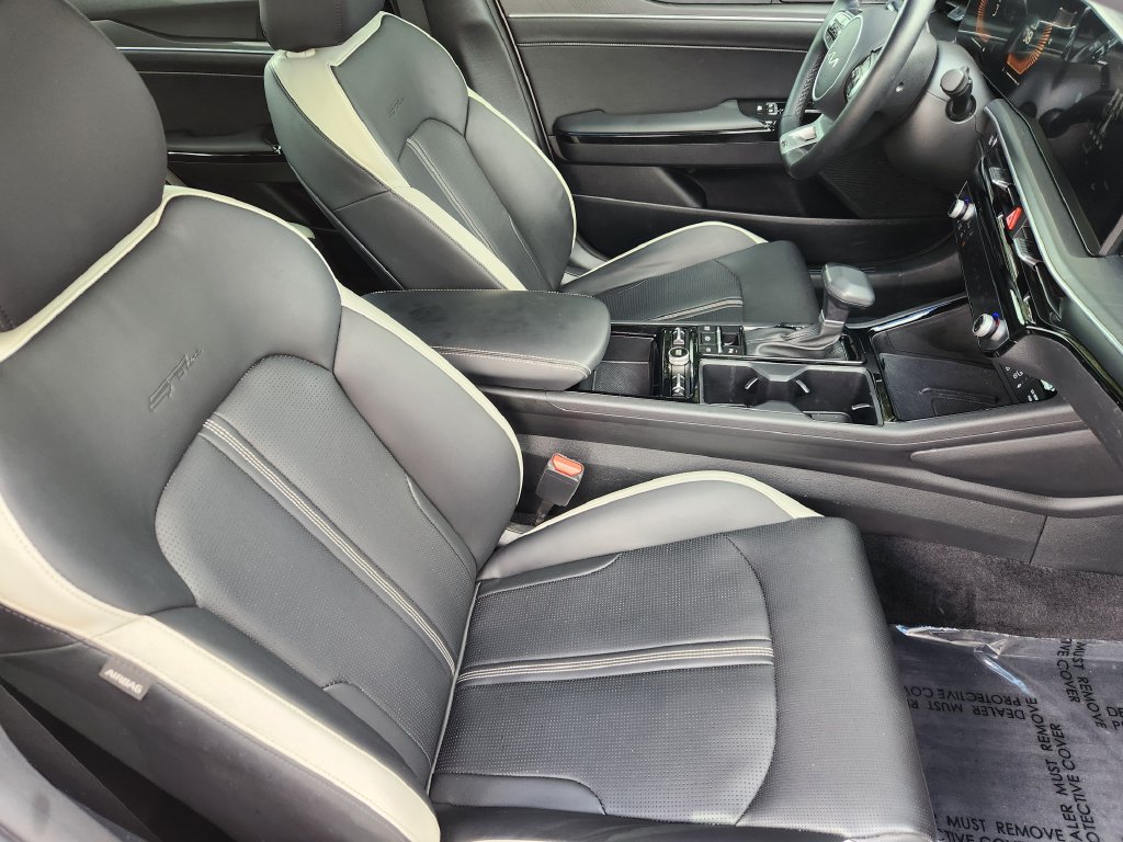 Used 2025 Kia K5 GT-Line w/ GT-Line Premium Package AWD/4WD image 5