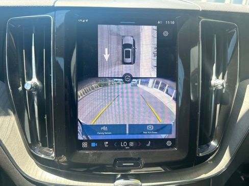 Used 2025 Volvo XC60 B5 Plus AWD/4WD image 26