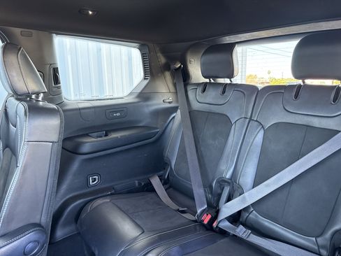 Used 2023 Jeep Grand Cherokee L Altitude image 33