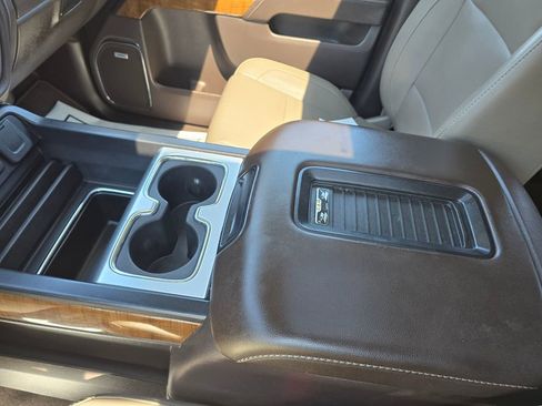 Used 2018 GMC Sierra 1500 SLT AWD/4WD image 22