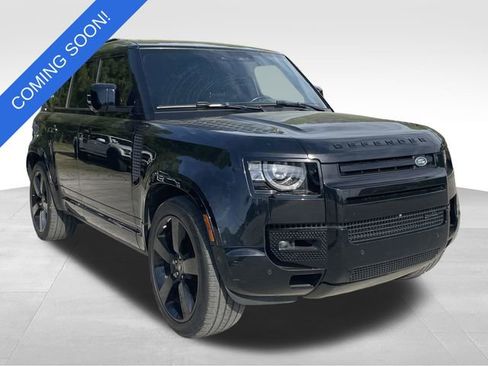 Used 2023 Land Rover Defender 110 X-Dynamic SE image 1