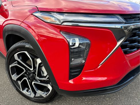 Certified 2026 Chevrolet Trax RS w/ Driver Confidence Package image 26