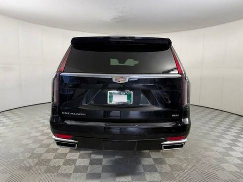 Used 2021 Cadillac Escalade Premium Luxury w/ LPO, Illumination Package AWD/4WD image 3