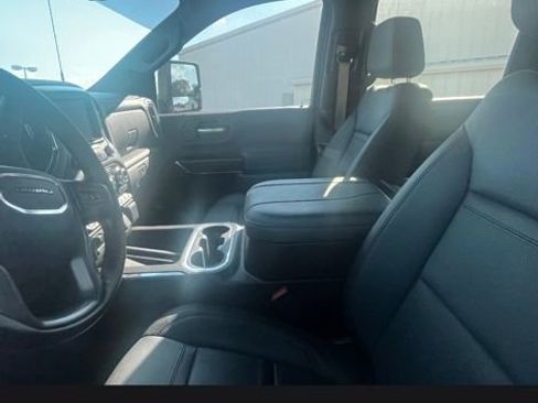 Used 2023 GMC Sierra 2500 Denali w/ Denali Ultimate Package AWD/4WD image 6