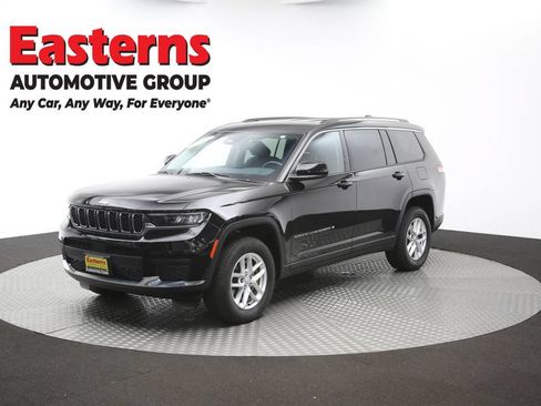 Used 2022 Jeep Grand Cherokee L Laredo w/ Luxury Tech Group I AWD/4WD image 56