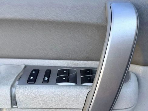 Used 2012 Chevrolet Silverado 1500 LT image 17