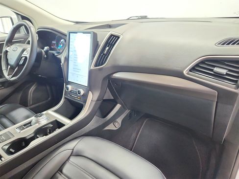 Used 2024 Ford Edge SEL image 38