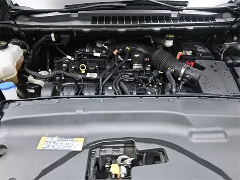 Used 2020 Ford Edge Titanium image 34