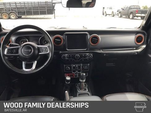 Used 2023 Jeep Gladiator Mojave w/ Cold Weather Group image 20