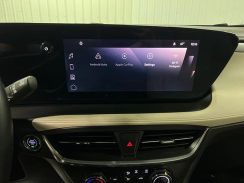Certified 2024 Buick Encore GX Preferred FWD image 6