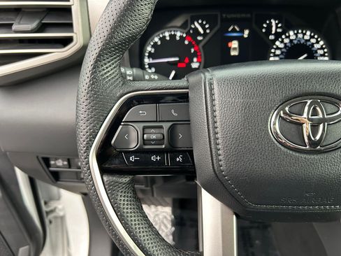 Used 2022 Toyota Tundra Limited image 14