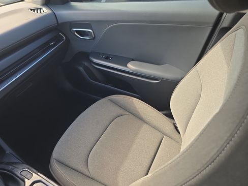 Certified 2025 Kia K4 FWD image 15