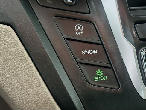 Used 2024 Honda Odyssey EX-L image 24