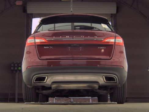 Used 2018 Lincoln MKX Reserve w/ Lincoln MKX Climate Package AWD/4WD image 6