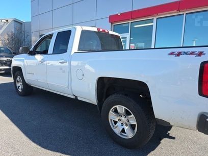 Used 2017 Chevrolet Silverado 1500 LT w/ Trailering Package