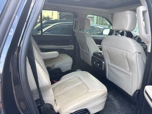 Used 2020 Ford Expedition Max Platinum AWD/4WD image 7