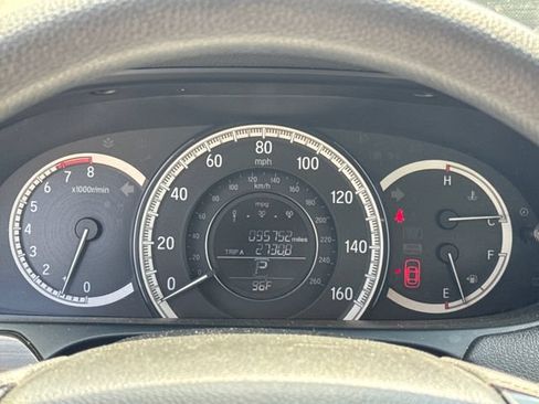 Used 2016 Honda Accord EX image 16